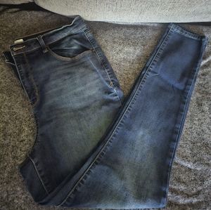 Mudd jean jegging size 17